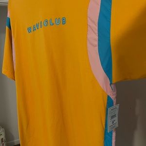 COPY - Pink dolphin wave club T-shirt brand new never worn, big picture on back